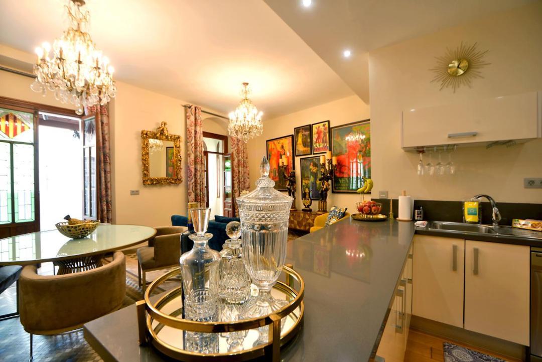 Classic And Luxury- 2Bd 2Bth- Sierpes Sevilla Eksteriør bilde